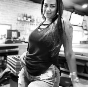 Meet your Posher, Karina